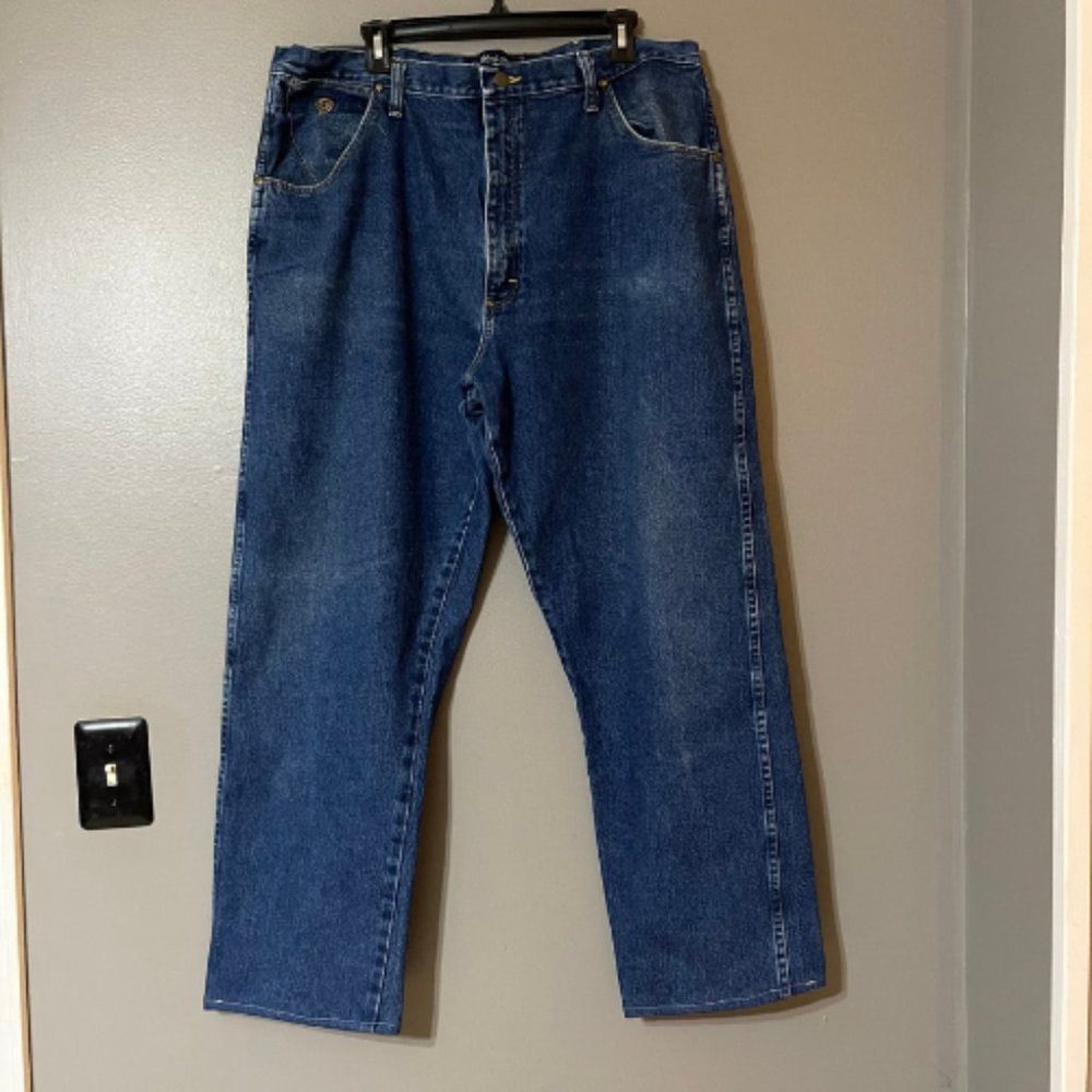 George Strait Cowboy Cut Wrangler Mens Jeans